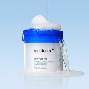 Discos exfoliantes KSTANDARBEAUTY Medicube Zero Pore Pad con AHA y BHA para limpiar poros y suavizar la piel facial.