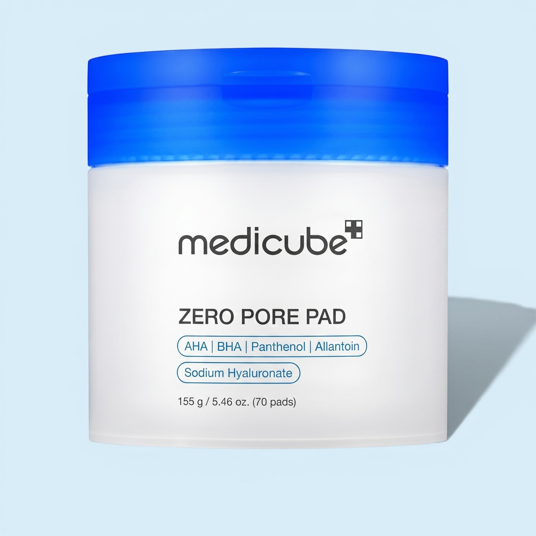 Discos exfoliantes Medicube Zero Pore Pad de KSTANDARBEAUTY con AHA y BHA para reducir poros y limpiar la piel.